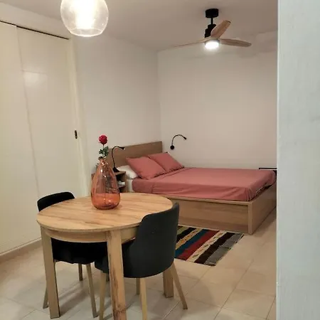 Estudio 52 Centrico Parking Gratuito Malaga
