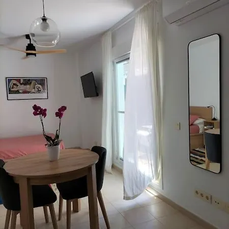 Estudio 52 Centrico Parking Gratuito Apartment *